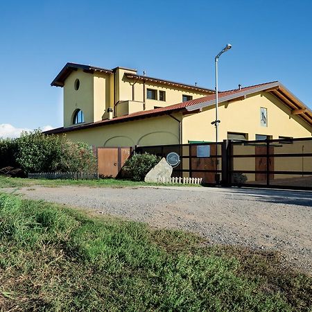 Agriturismo Camisi Qh Cambiago Exteriér fotografie